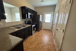 262 Village Dr, Loganville, GA 30052 - Photo 4