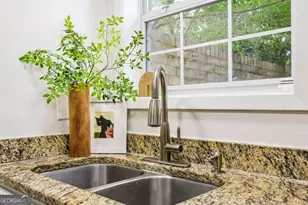 6900 Roswell Rd, Atlanta, GA 30328 - Photo 10