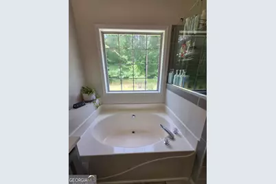 100 Bedford Forrest Dr, Sharpsburg, GA 30277 - Photo 16