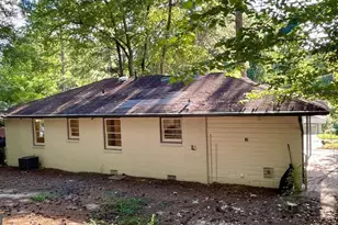 2744 Fairlane Dr SE, Atlanta, GA 30354 - Photo 18