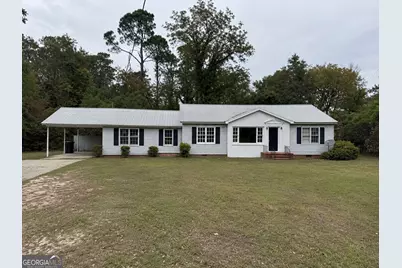 626 Sycamore Street, Swainsboro, GA 30401 - Photo 1