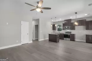 2235 Alaska St, Savannah, GA 31404 - Photo 6