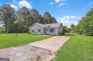 1692 NE Lee Pl, Ludowici, GA 31316 - Photo 2