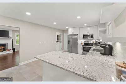 599 Holly Drive, Gainesville, GA 30501 - Photo 32