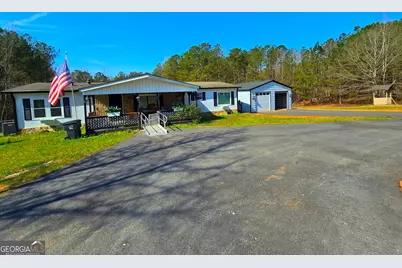 2001 Rocky Creek Road, Mansfield, GA 30055 - Photo 2