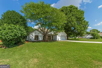 100 Winslow Court, McDonough, GA 30253 - Photo 4