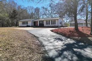 140 Heritage Cir, McDonough, GA 30253 - Photo 4