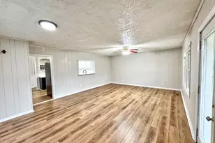 5 Lake Dr, Lagrange, GA 30241 - Photo 8