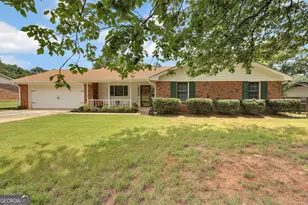 3898 Hunters Chase SW, Conyers, GA 30094 - Photo 2