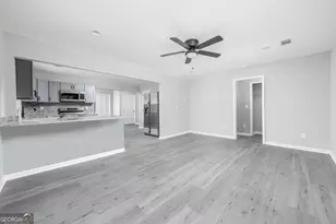 665 S Eugenia Pl NW, Atlanta, GA 30318 - Photo 14