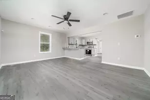 665 S Eugenia Pl NW, Atlanta, GA 30318 - Photo 12