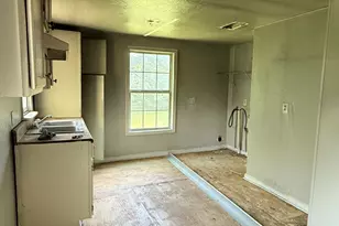 4 Bay St, Statesboro, GA 30458 - Photo 18