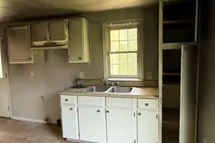 4 Bay St, Statesboro, GA 30458 - Photo 20