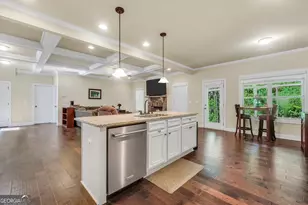 231 Homestead Cir, Forsyth, GA 31029 - Photo 14