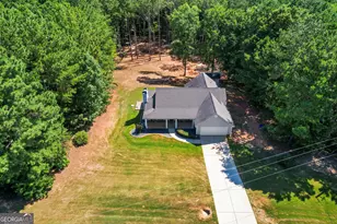 279 Pine Ridge Cir, Winterville, GA 30683 - Photo 4
