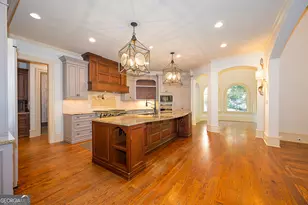 840 Camden Park Ct NE, Atlanta, GA 30342 - Photo 16