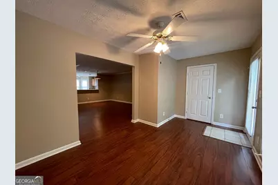 2962 Stonecrest Lane, Lithonia, GA 30038 - Photo 14