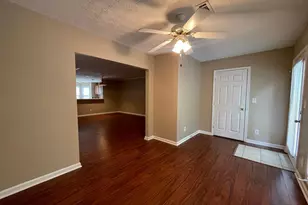 2962 Stonecrest Ln, Lithonia, GA 30038 - Photo 12