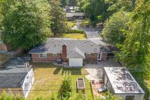 17 Regent Dr, Savannah, GA 31406 - Photo 54