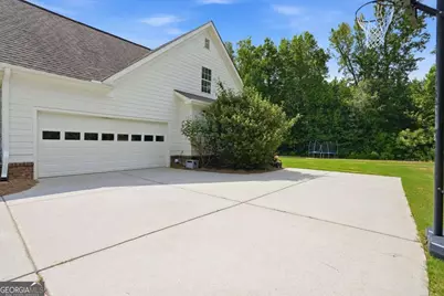 1185 Whitlow Ridge Dr, Bishop, GA 30621 - Photo 8