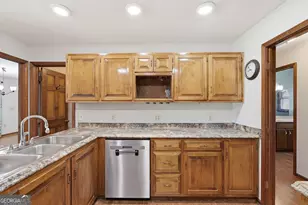 71 Poole Cir, Carnesville, GA 30521 - Photo 16