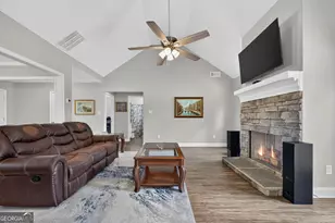 139 Lovetts Ridge Rd, Jackson, GA 30233 - Photo 12