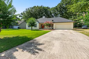 107 Shane Cir, Perry, GA 31069 - Photo 2