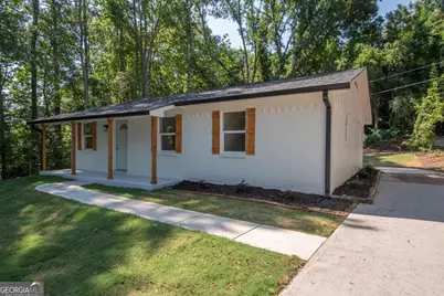 618 S Harlem Circle, Lagrange, GA 30241 - Photo 2