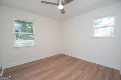 618 S Harlem Circle, Lagrange, GA 30241 - Photo 18