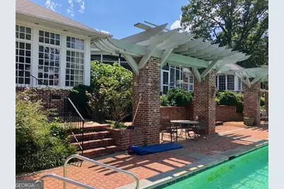 651 Brook Cir., Griffin, GA 30224 - Photo 8
