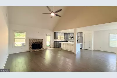 338 Brookstone Drive, Carrollton, GA 30116 - Photo 4