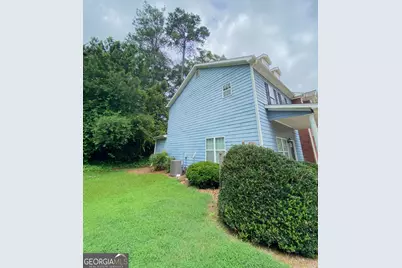 145 Bowen Street #C4, Carrollton, GA 30117 - Photo 2