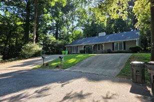 4063 Coopers Hill Dr SE, Smyrna, GA 30080 - Photo 2