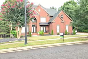 6048 Golf View Crossing, Locust Grove, GA 30248 - Photo 1