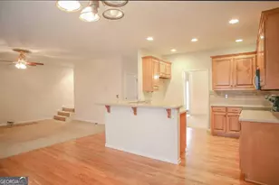 993 Mason Lee Ave, Loganville, GA 30052 - Photo 2
