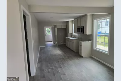 305 Smith Street, Dublin, GA 31021 - Photo 8