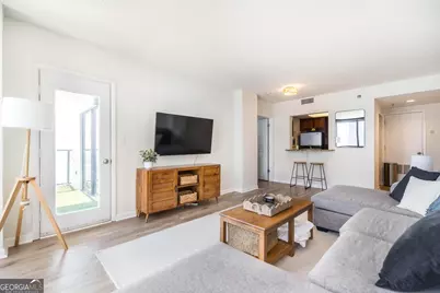 1280 W Peachtree Street NW #APT 2412, Atlanta, GA 30309 - Photo 2