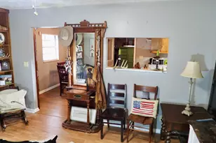 379 Bob Thrift Rd, Saint George, GA 31562 - Photo 6