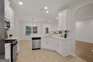 924 Sublime Trail, Canton, GA 30114 - Photo 10