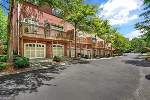 5464 Glenridge View NE, Atlanta, GA 30342 - Photo 46