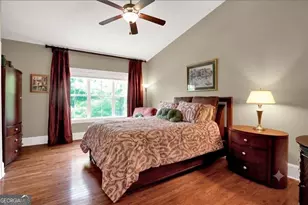 5464 Glenridge View NE, Atlanta, GA 30342 - Photo 8