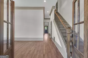 31 Pinson St, Newnan, GA 30263 - Photo 6