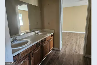 818 Robin Hood Trail #A, Statesboro, GA 30458 - Photo 10