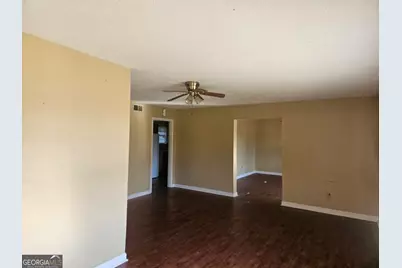 818 Robin Hood Trail #A, Statesboro, GA 30458 - Photo 2