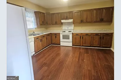 818 Robin Hood Trail #A, Statesboro, GA 30458 - Photo 4