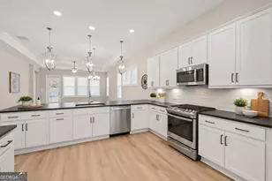 45 Birchfield Ct, Newnan, GA 30265 - Photo 2