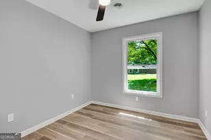 4595 Hendrix Dr, Forest Park, GA 30297 - Photo 16