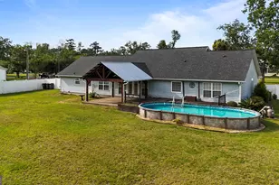 415 Walter St, Odum, GA 31555 - Photo 22