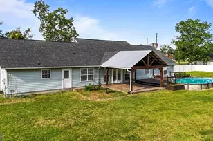 415 Walter St, Odum, GA 31555 - Photo 44