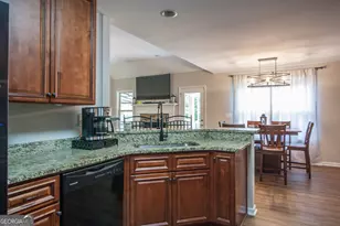99 Smokey Ridge Dr, Newnan, GA 30263 - Photo 8